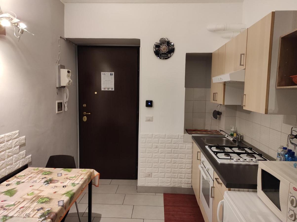 Ferienwohnung Cinecasa Di Andrea E Cristina Turin Exterior foto